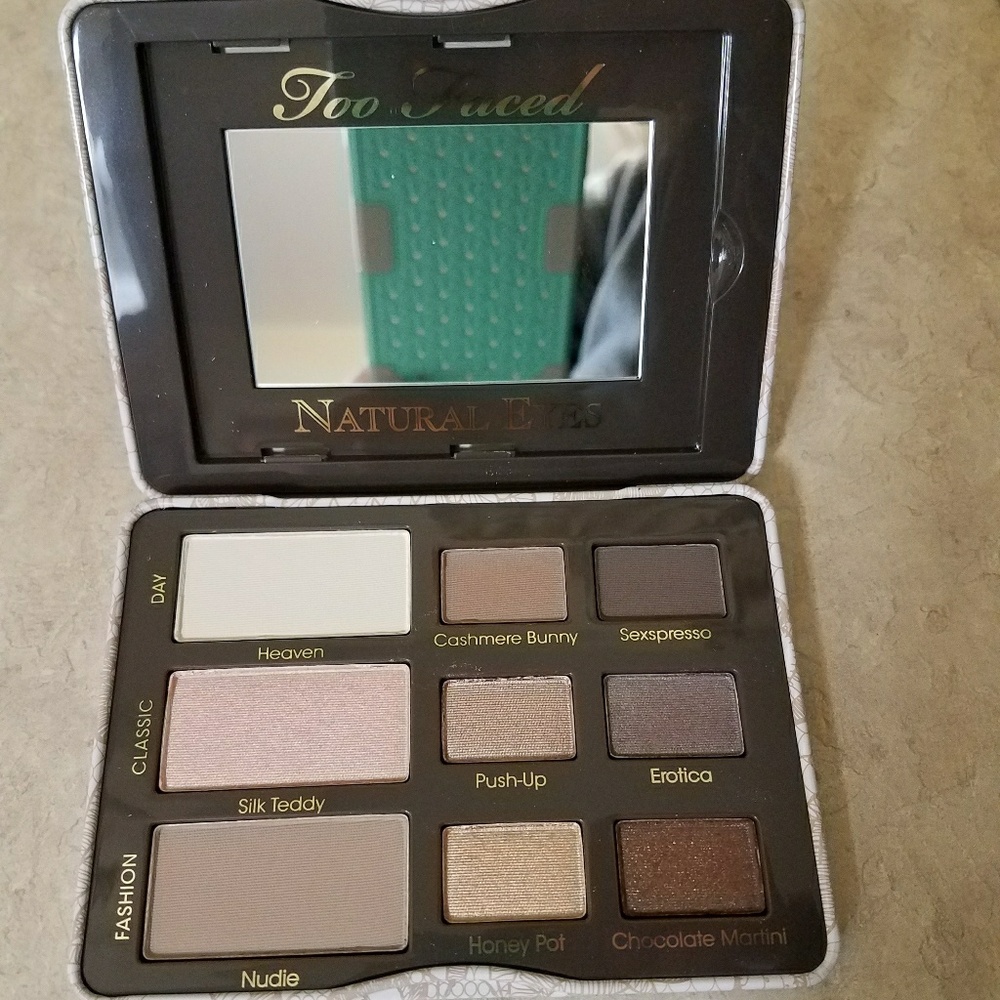 NWOT Too Faced Natural Eyes Pallet